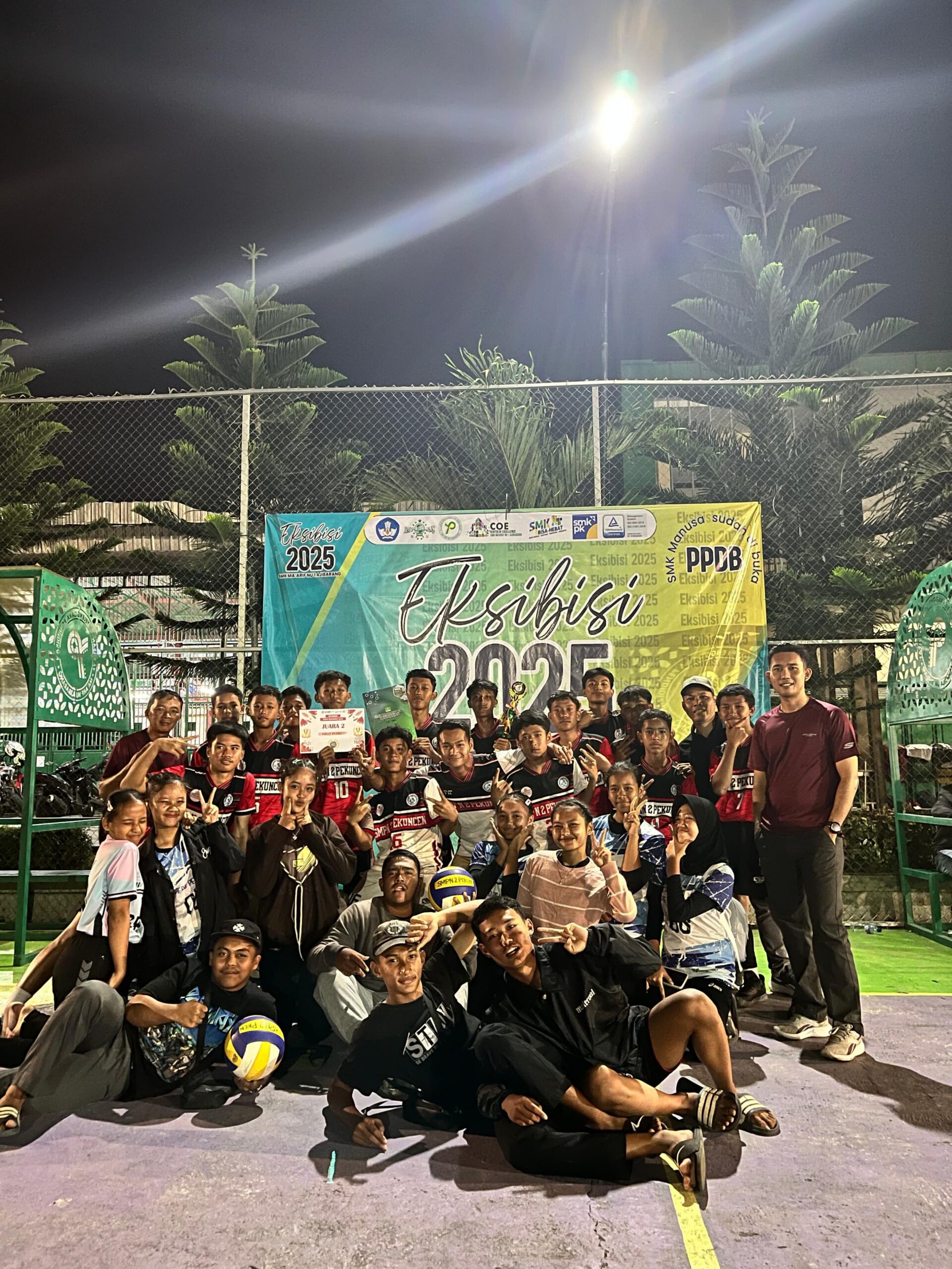 Tim Bola Voli Putra SMP Negeri 2 Pekuncen: Juara 2 LIGA MANUSA 2025